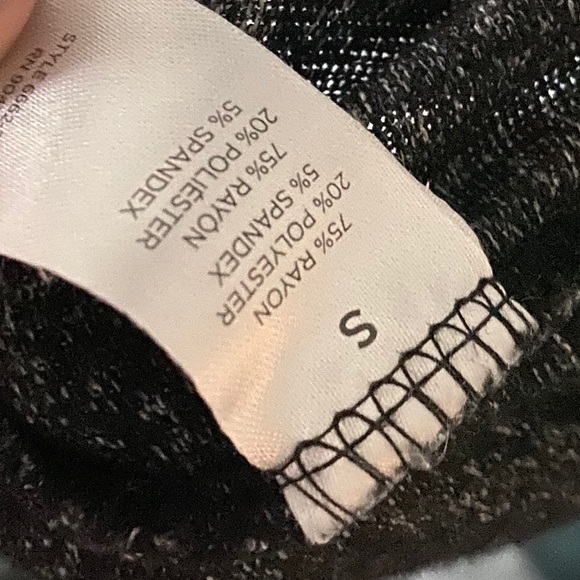 Danskin Athletic Loose-Fit Cardigan - Picture 10 of 11